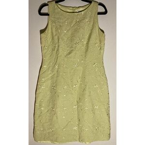 Jessica Howard: 8, green